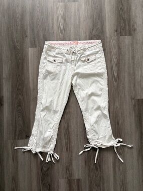 Y2K Angels White Cropped Tie-Hem Jeans